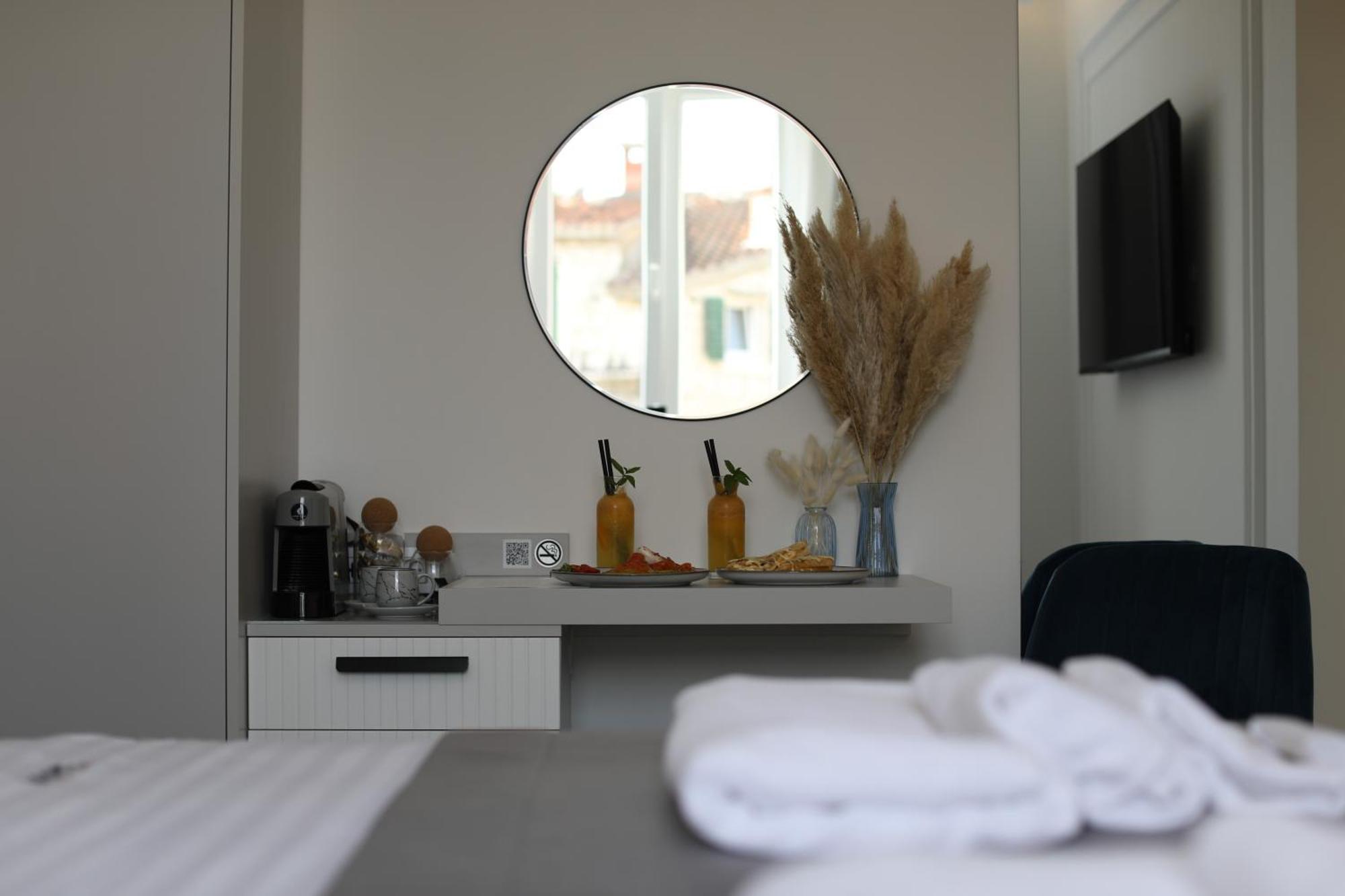 Ma Pe Luxury Rooms Split Oda fotoğraf